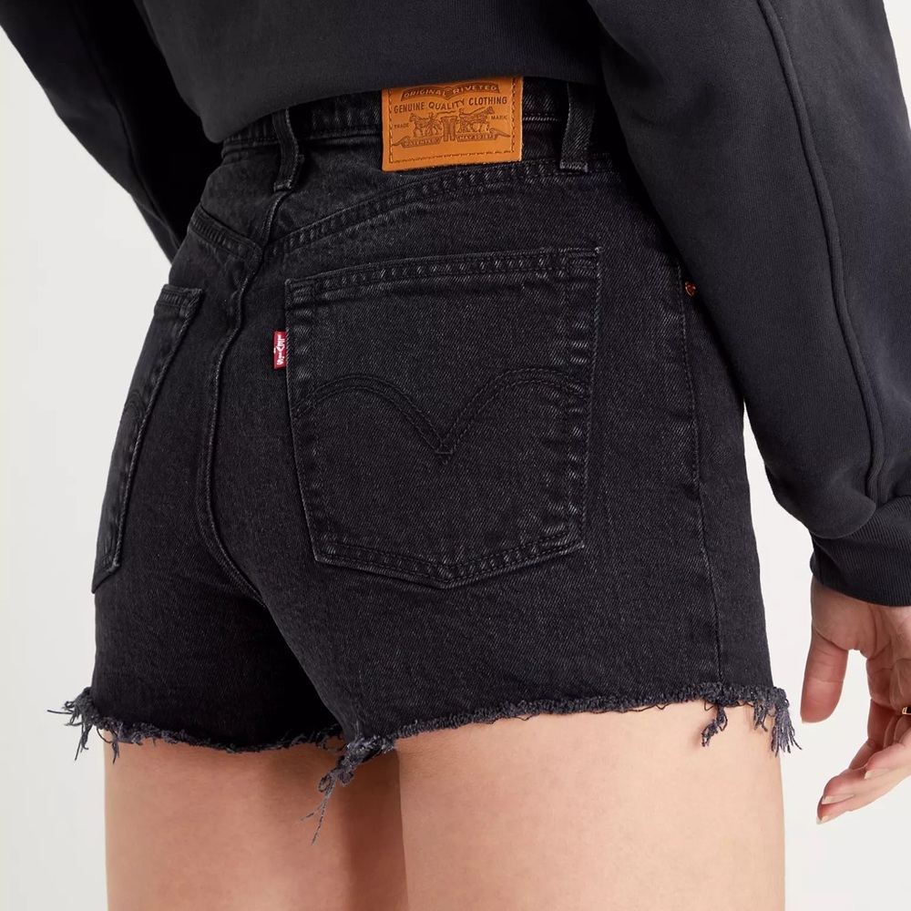 Levi's Black Jean Shorts High-Waisted Frayed Hem